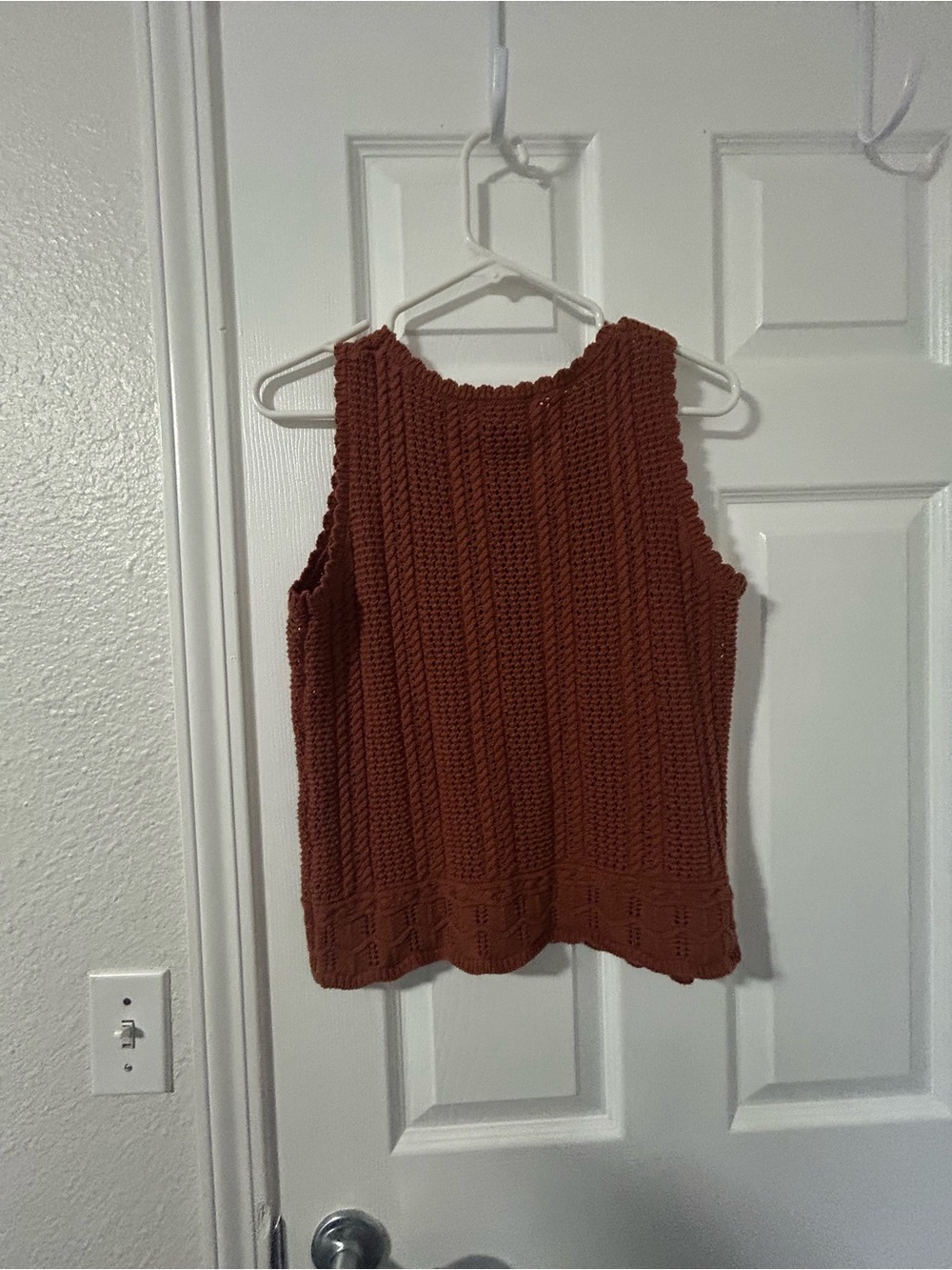Textured Knit Sleeveless Tank Top - Rust Brown